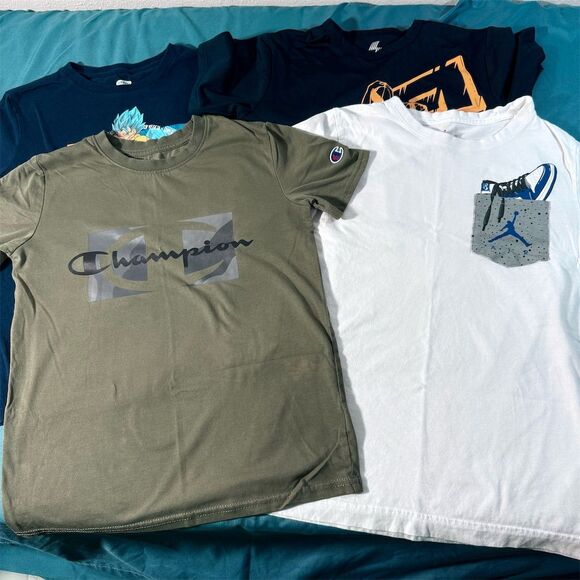 Lot of 4 Boys' Graphic T-Shirts Champion Jordan Anime Basketball M - Picture 1 of 6